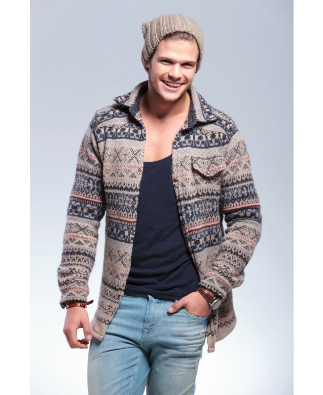 Merino V-neck Pullover Sweater